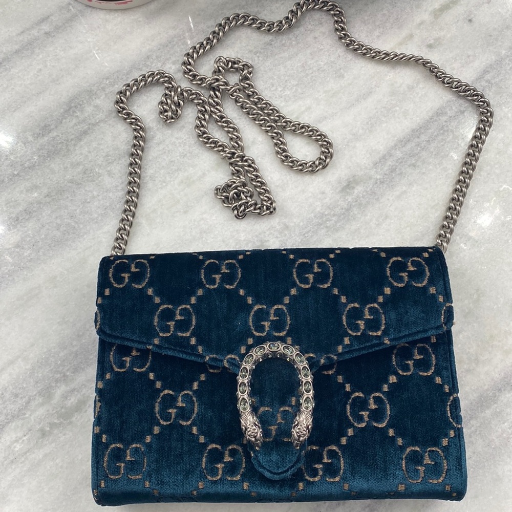Green Gucci monogram crossbody clutch purse